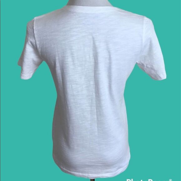 Draper James “Go yall” v neck tee - Picture 5 of 6